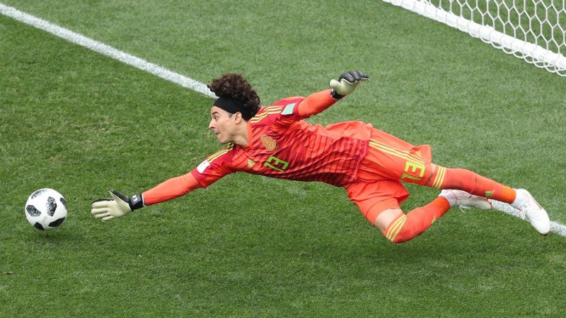 7. Guillermo Ochoa (Mexiko / CF América)