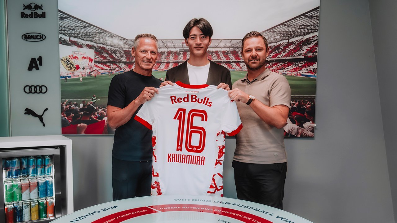 Takumu Kawamura (24, Mittelfeld, zu Red Bull Salzburg von Hiroshima)