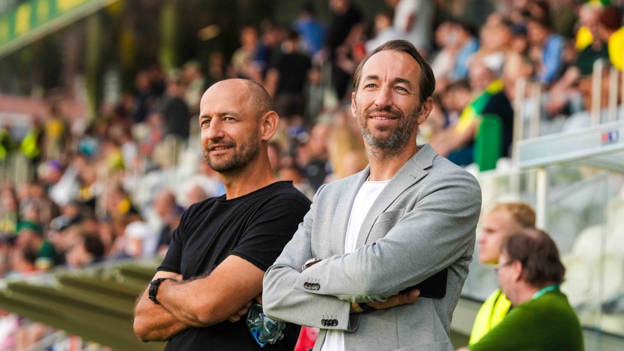 Trainer Stephan Helm und Sportdirektor Manuel Ortlechner