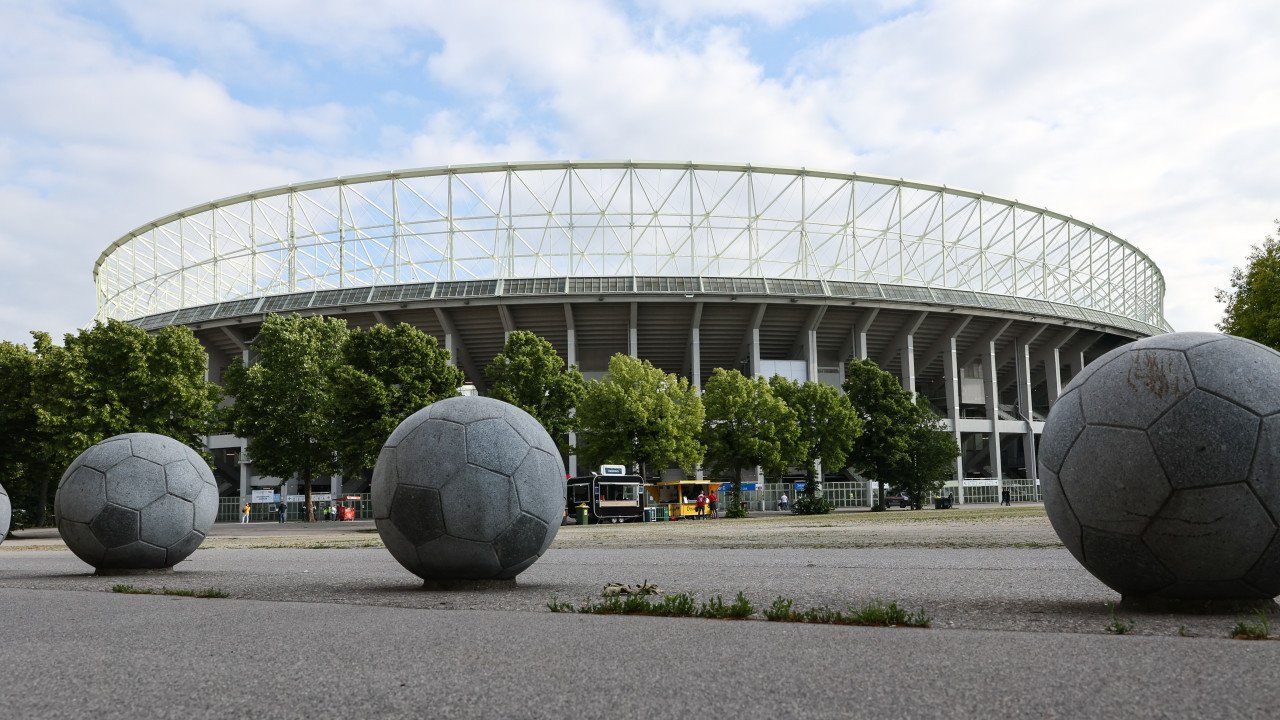 These: Der Fan-Andrang für das Heimspiel gegen Serbien ist Beweis genug, dass Österreich unbedingt ein neues Nationalstadion braucht.