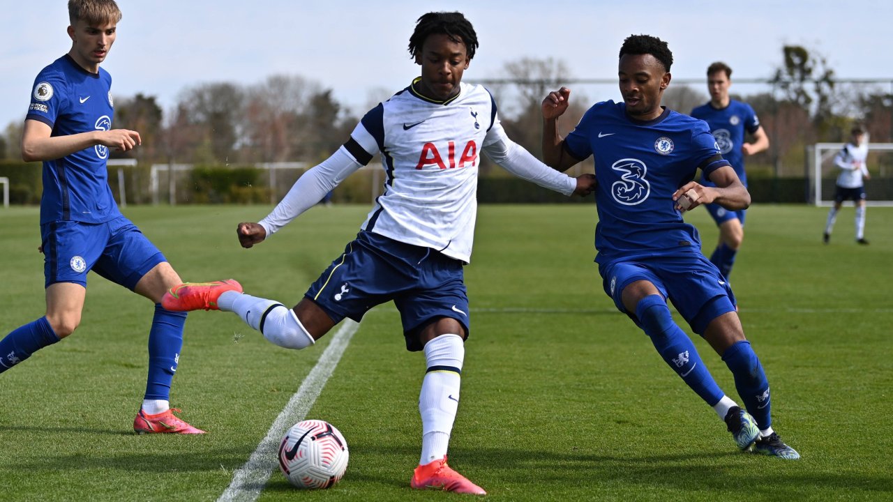 Thierno Ballo spielte in der Jugend des FC Chelsea.