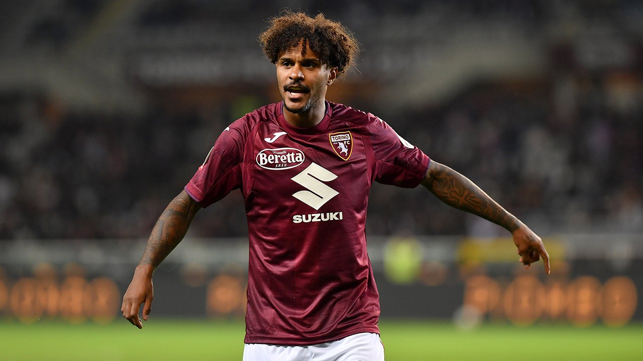 Valentino Lazaro im Turin-Trikot